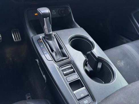 Used 2023 Honda Civic Sport image 12