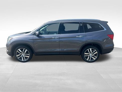 Used 2017 Honda Pilot Elite image 5