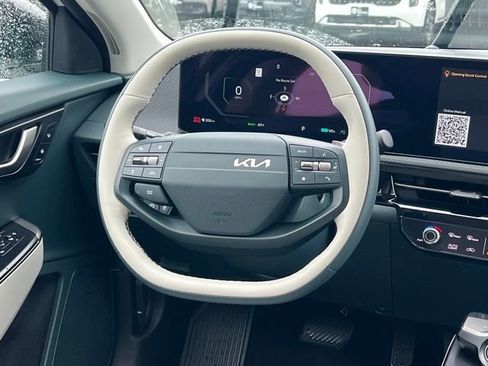 New 2025 Kia EV6 Wind RWD image 16