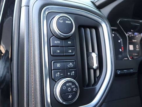 Used 2022 GMC Sierra 2500 AT4 w/ AT4 Premium Plus Package image 23