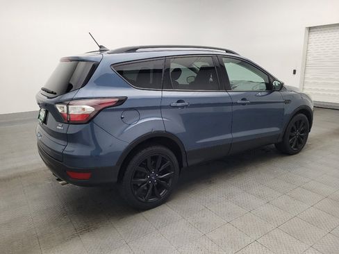Used 2018 Ford Escape SE w/ SE Sport Appearance Package image 10