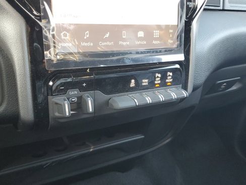 Used 2025 RAM 2500 Big Horn image 22