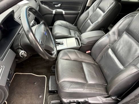 Used 2013 Volvo XC90 3.2 R-Design AWD/4WD image 4