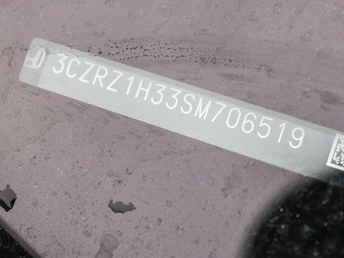 Used 2025 Honda HR-V LX image 6