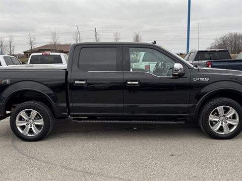 Used 2019 Ford F150 Platinum w/ Equipment Group 701A Luxury image 11