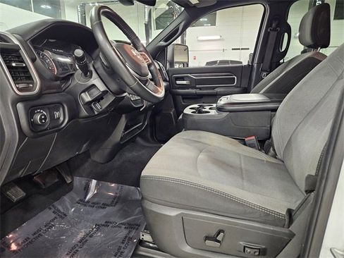 Used 2024 RAM 2500 Big Horn image 16