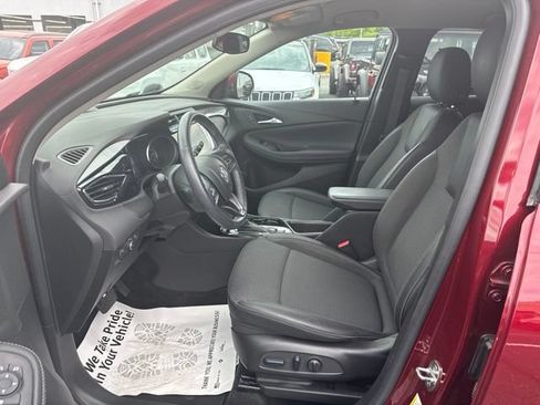 Used 2023 Buick Encore GX Select AWD/4WD image 10