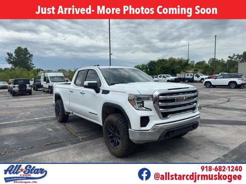 Used 2019 GMC Sierra 1500 4x4 Double Cab w/ Convenience Package image 1