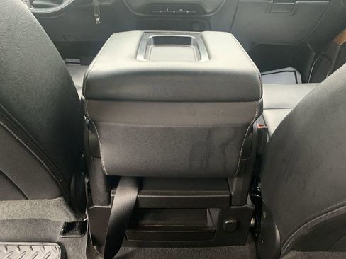 Used 2018 Chevrolet Silverado 1500 LTZ image 20