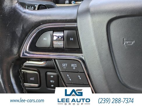 Used 2021 Lincoln Navigator Reserve RWD image 23