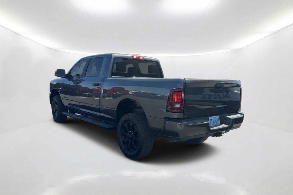Used 2026 RAM 2500 Big Horn AWD/4WD image 8