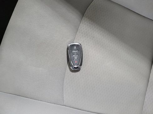 Used 2017 Chevrolet Malibu LS FWD image 32