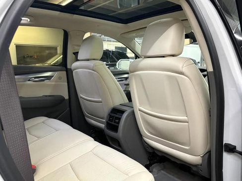 Used 2019 Cadillac XT5 Luxury image 22