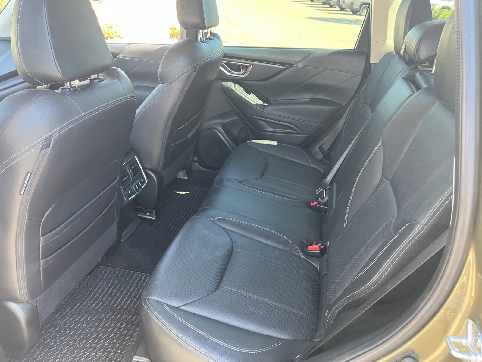 Certified 2023 Subaru Forester Touring AWD/4WD image 17