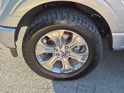 Used 2022 Ford F150 Platinum w/ Equipment Group 701A High AWD/4WD image 14
