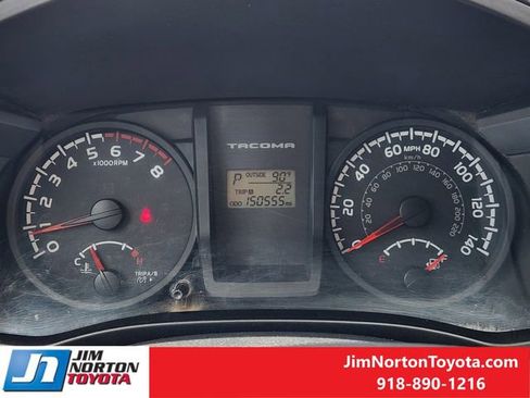 Used 2017 Toyota Tacoma SR RWD image 17