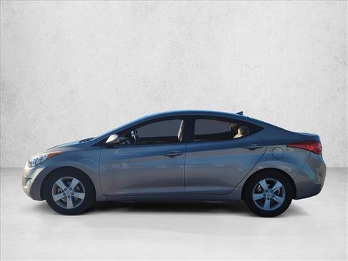 Used 2013 Hyundai Elantra GLS w/ Preferred Pkg image 5