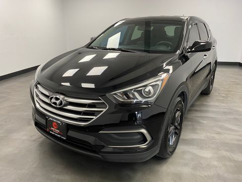Used 2018 Hyundai Santa Fe Sport AWD/4WD image 2