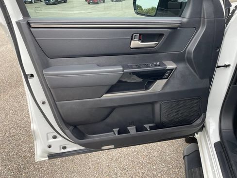 Used 2024 Toyota Tundra Limited w/ Power Package AWD/4WD image 17