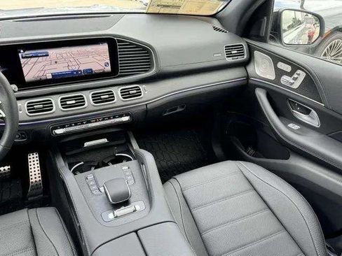 New 2025 Mercedes-Benz GLS 450 4MATIC image 12