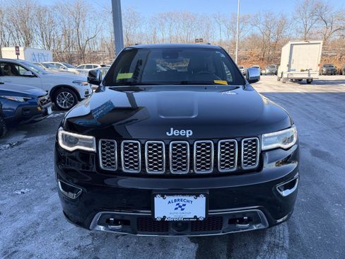 Used 2019 Jeep Grand Cherokee Overland image 8