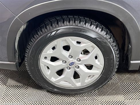 Certified 2024 Subaru Forester image 27