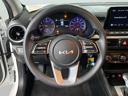 Used 2024 Kia Forte LXS image 21