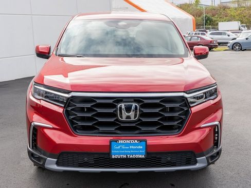 New 2025 Honda Pilot EX-L image 3