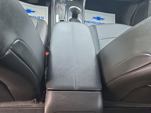 Used 2021 Chevrolet Equinox Premier image 23