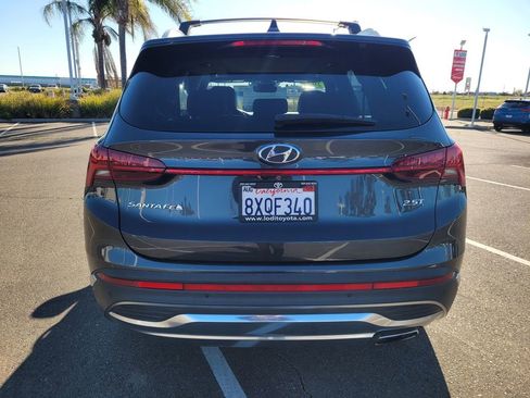 Used 2022 Hyundai Santa Fe Limited w/ Cargo Package FWD image 5