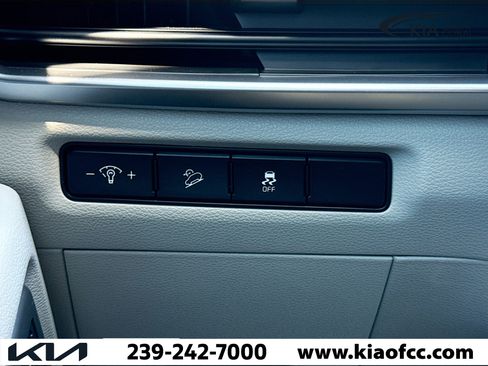 Certified 2023 Kia Telluride S image 35
