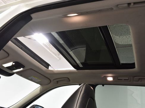 Used 2023 INFINITI QX60 Luxe w/ Cargo Package image 41