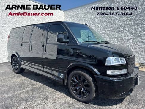 Used 2026 GMC Savana 2500 w/ Driver Convenience Package RWD image 1