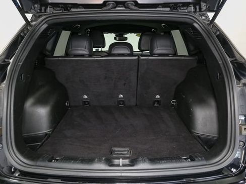 Used 2024 Jeep Compass Latitude AWD/4WD image 12