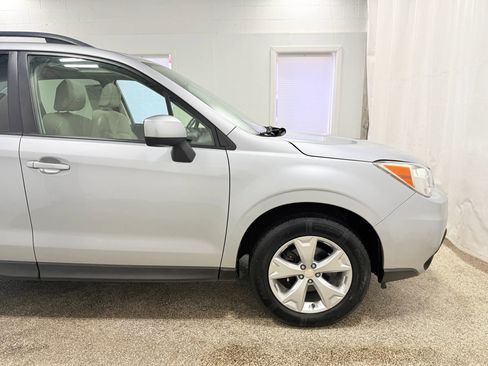 Used 2015 Subaru Forester 2.5i Premium image 8
