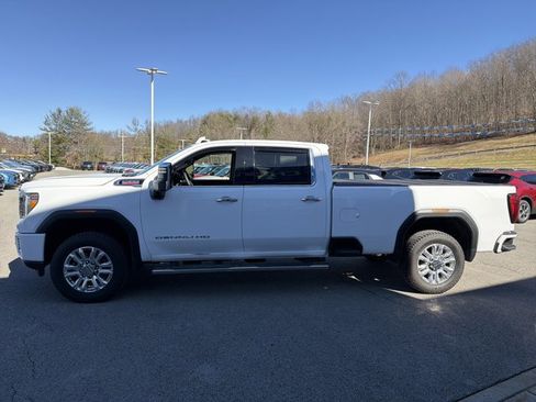 Used 2021 GMC Sierra 2500 Denali image 10