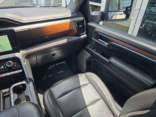 Certified 2024 GMC Sierra 2500 Denali w/ Denali Reserve Package AWD/4WD image 14