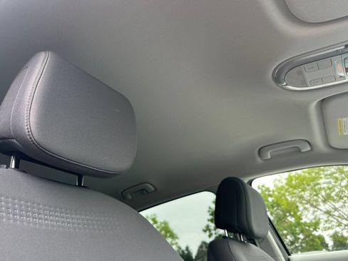 Used 2024 Hyundai Ioniq 5 SEL RWD image 19