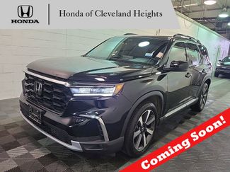 Used 2023 Honda Pilot Touring video 1
