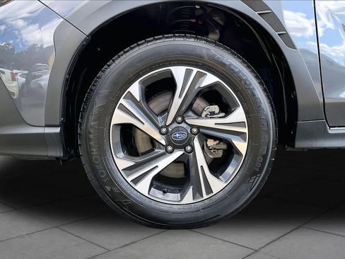 Used 2026 Subaru Crosstrek 2.5i Premium AWD/4WD image 11