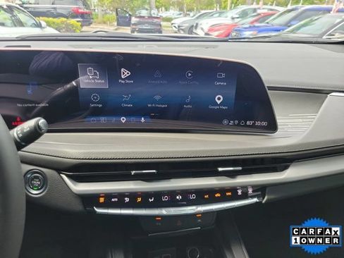 Used 2025 Cadillac XT4 Premium Luxury FWD image 23
