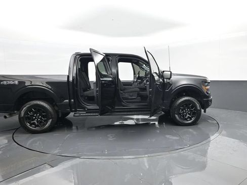 Used 2024 Ford F150 XLT w/ XLT Black Appearance Package AWD/4WD image 27