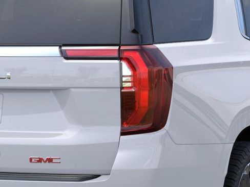New 2026 GMC Yukon Denali AWD/4WD image 11