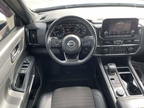 Used 2023 Nissan Pathfinder Rock Creek image 14