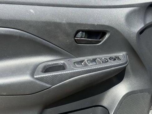 Used 2025 Nissan Versa S FWD image 22