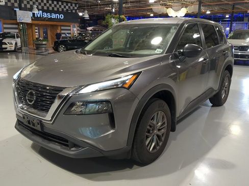 Used 2021 Nissan Rogue S AWD/4WD image 1