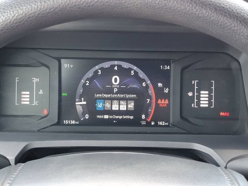 Used 2024 Toyota Tacoma SR AWD/4WD image 31