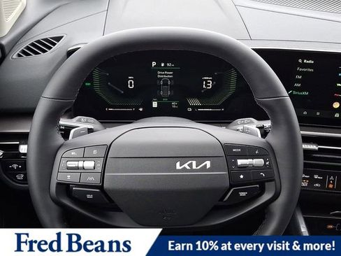 New 2026 Kia Sportage EX image 14