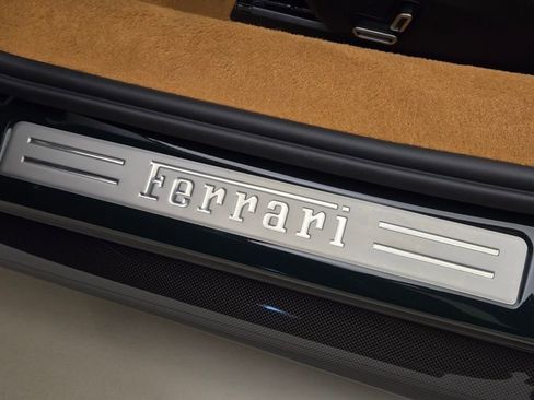 Used 2024 Ferrari 296 GTS RWD image 33