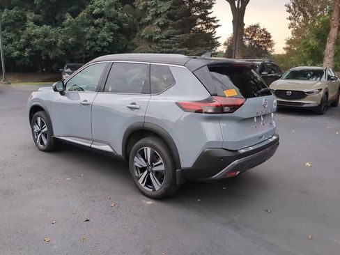 Used 2023 Nissan Rogue SL w/ SL Premium Package AWD/4WD image 12